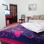 Vilari 3*